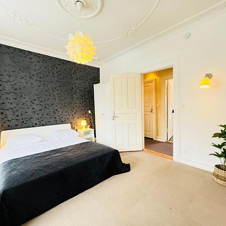 Aday - Villa Firenze - 2 Bedrooms Bright Apartment Aalborg Exterior foto
